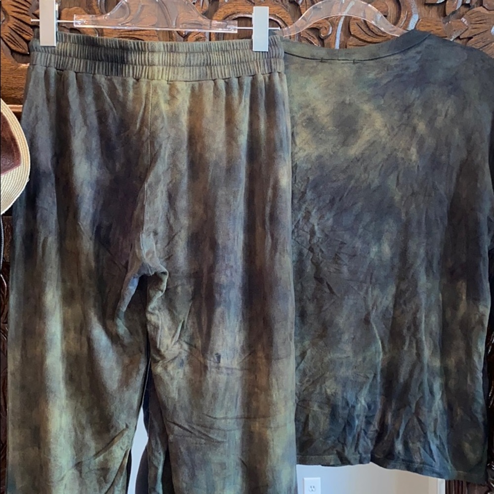 LNA tye dye sweatset - Picture 6 of 8